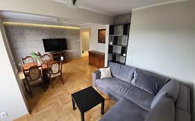 400 Metrow Od Plazy/400 Meters From The Beach